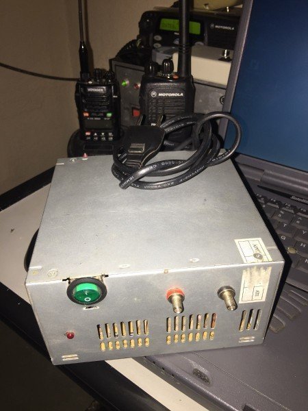 Fonte de PC adaptada para radioamador