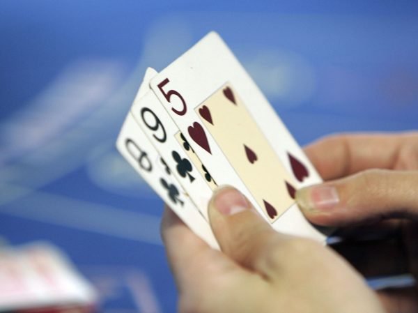 Truques com cartas